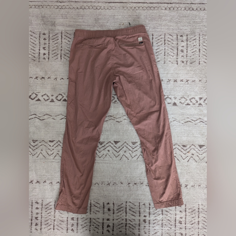 Vuori Red and Pink Jogger Track Pants Relaxed Fit - Picture 2 of 6